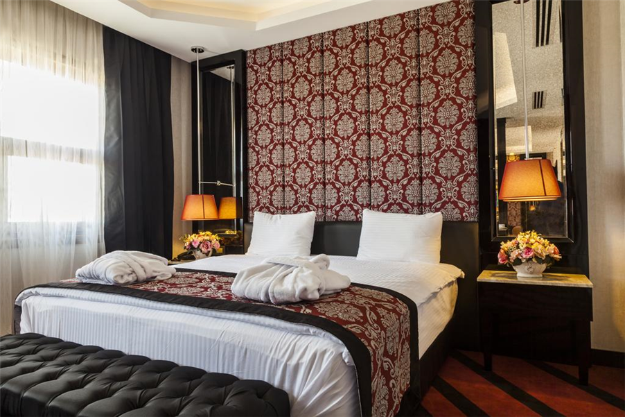 GÜLÜMSER HATUN TERMAL HOTEL